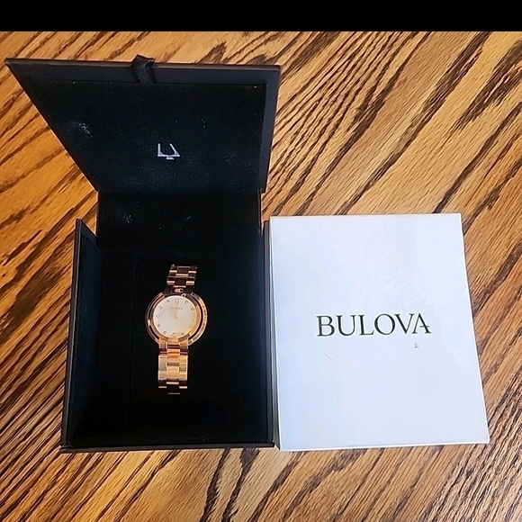 Bulova Women's Gold Watch - Picture 3 of 5